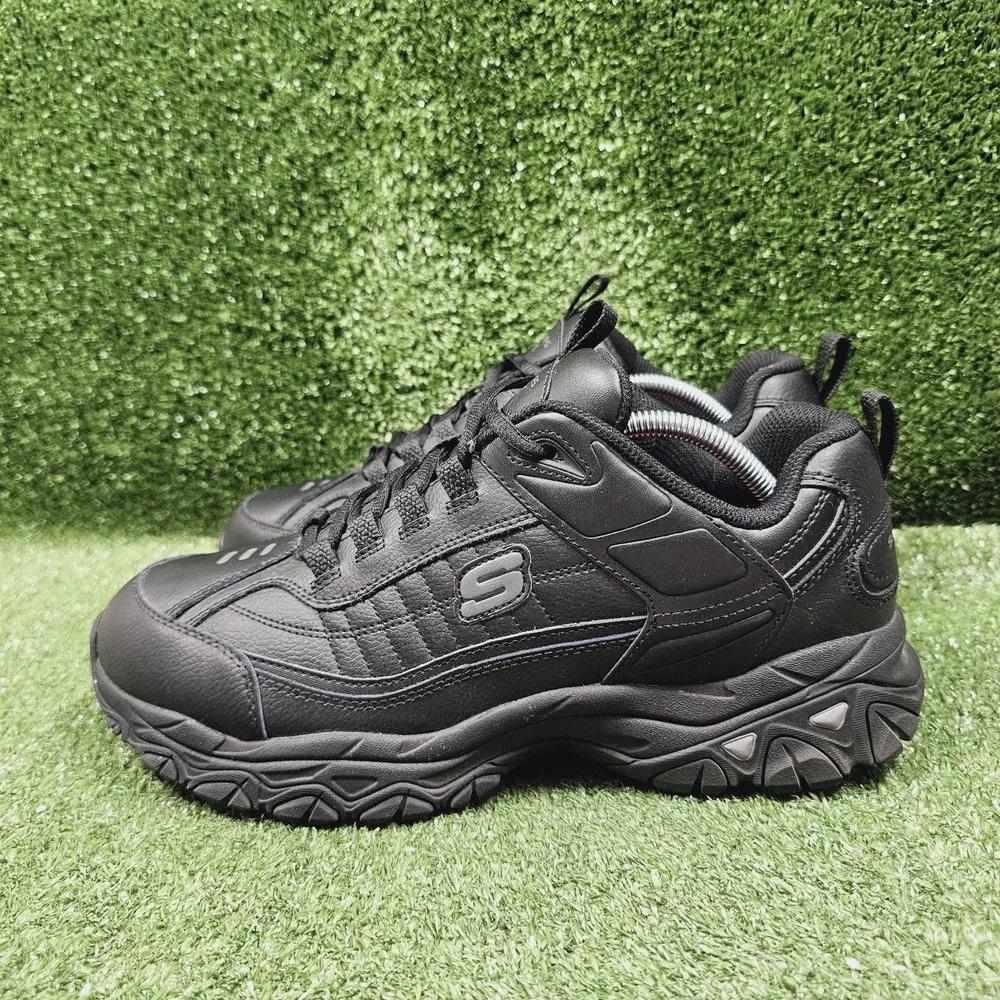 Skechers Work Soft Stride Black Leather Athletic Comfort Sneakers Mens Size 10.5